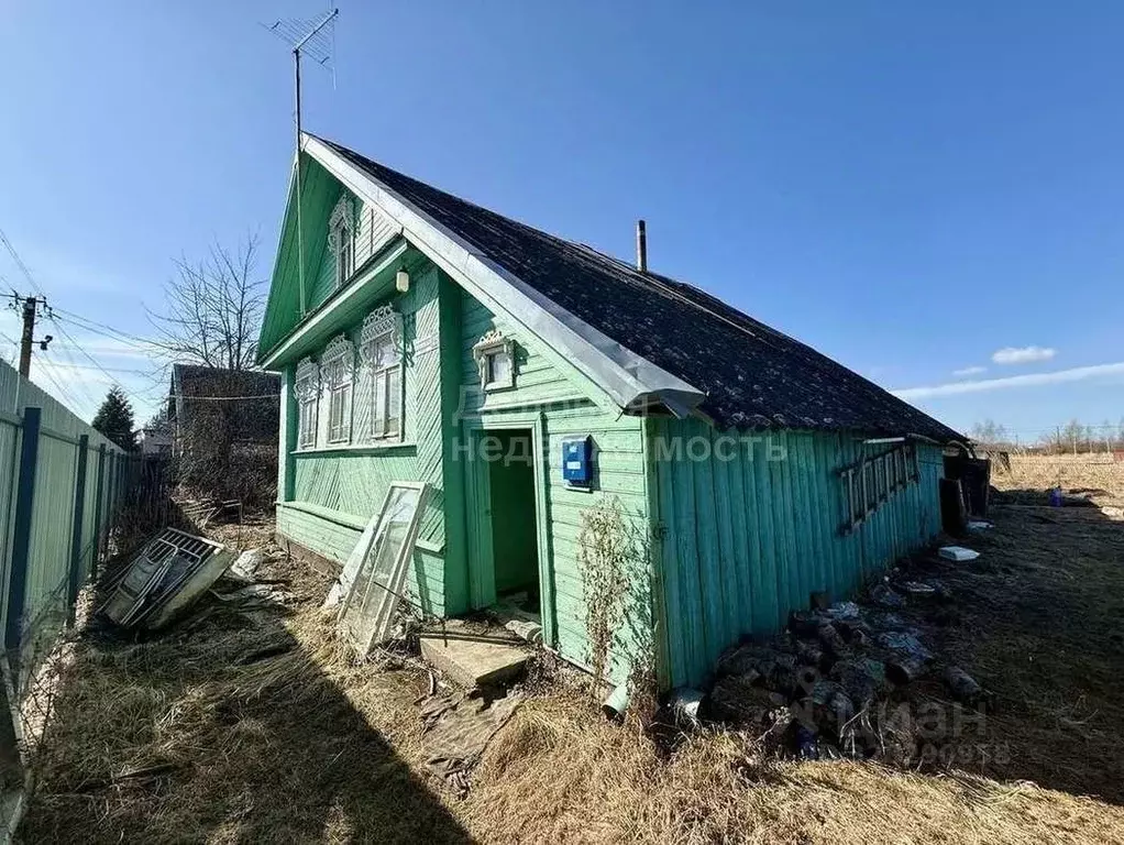 Дом в Новгородская область, Новгородский район, Ракомское с/пос, д. ... - Фото 1