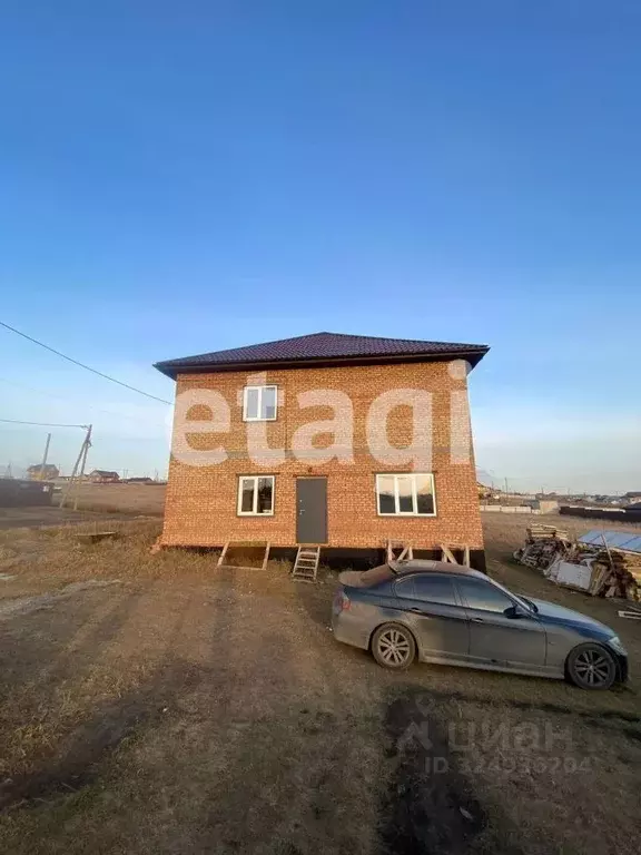 Дом в Красноярский край, Красноярск городской округ, пос. Солонцы, ... - Фото 1