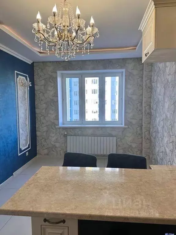 2-к кв. Ханты-Мансийский АО, Сургут ул. Ивана Захарова, 2 (61.8 м) - Фото 1