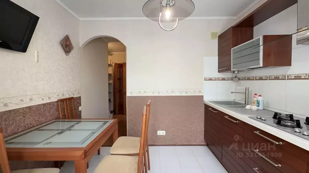 2-к кв. Крым, Феодосия бул. Старшинова, 8А (50.0 м) - Фото 2