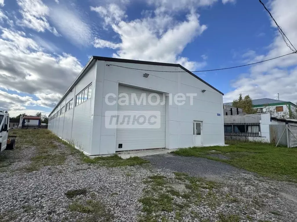 Склад в Ханты-Мансийский АО, Нижневартовск № 14 панель,  (747 м) - Фото 1