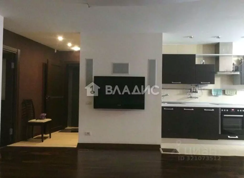 3-к кв. Белгородская область, Белгород ул. Губкина, 16б (89.5 м) - Фото 0