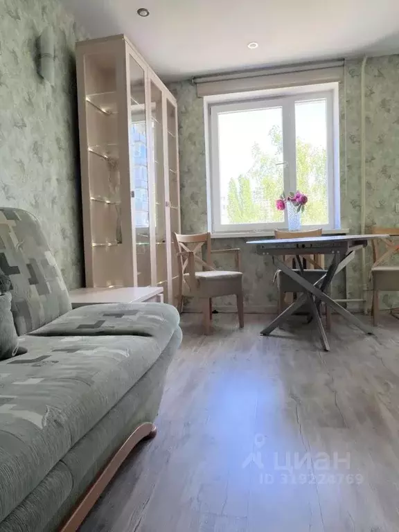 3-к кв. Калининградская область, Калининград Батальная ул., 73 (60.0 ... - Фото 0