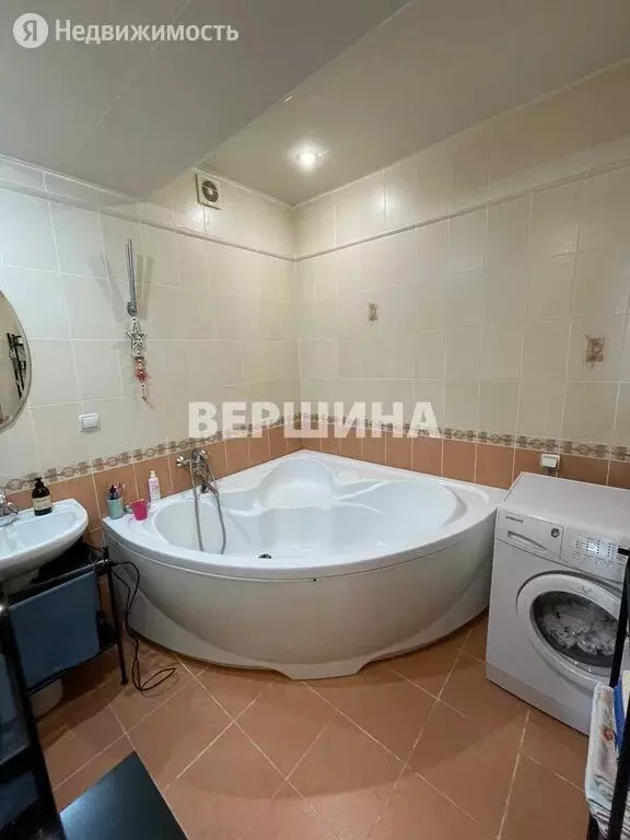 1-комнатная квартира: Пятигорск, улица Адмиральского, 6а (51 м) - Фото 0