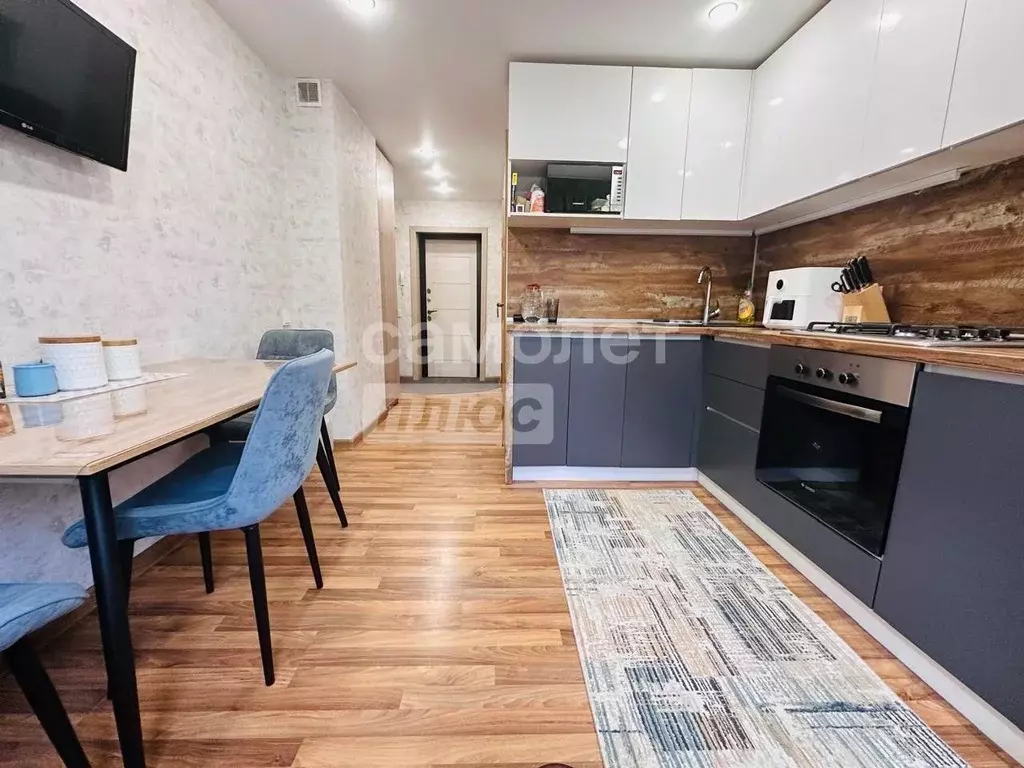 2-к кв. Пензенская область, Пенза ул. Терновского, 156 (52.0 м) - Фото 2