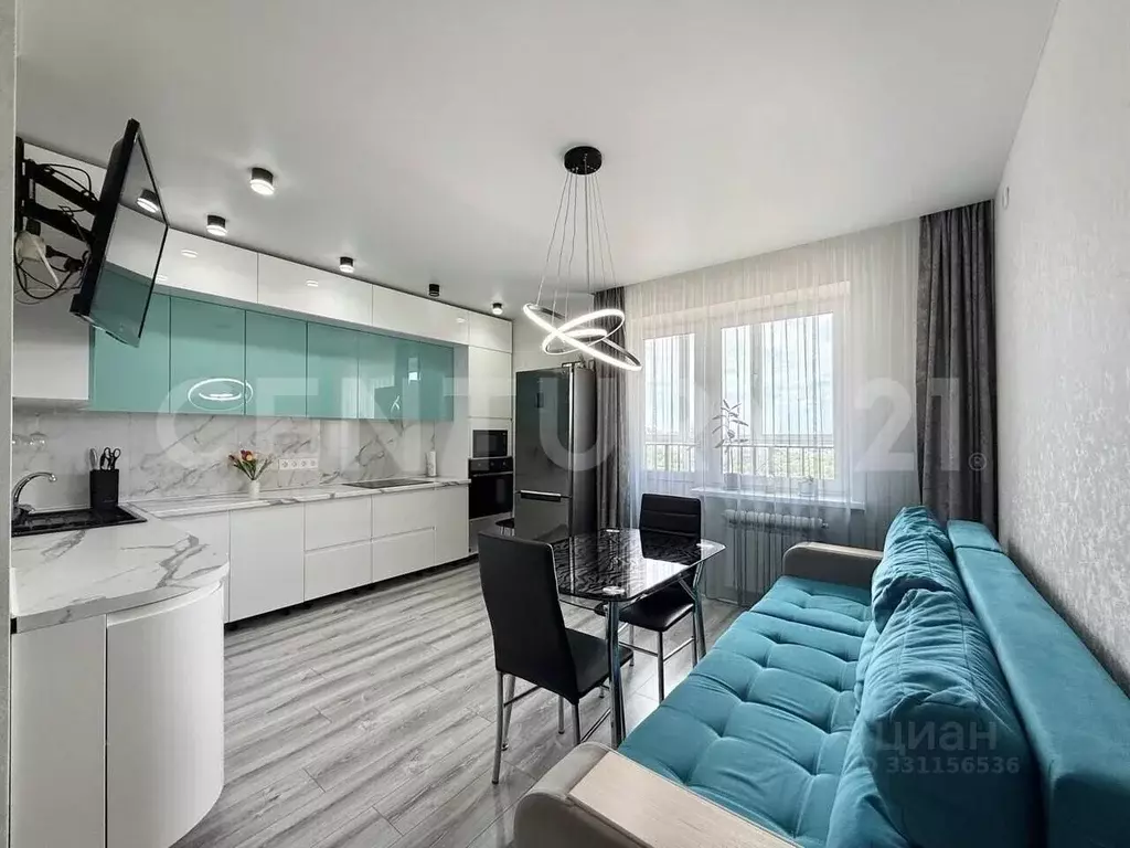 3-к кв. Чувашия, Чебоксары Ярмарочная ул., 19к3 (89.4 м) - Фото 1