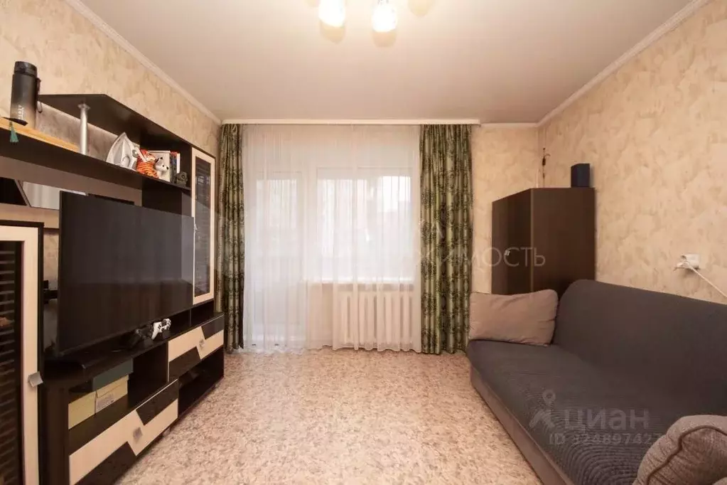 2-к кв. Тюменская область, Тюмень ул. Циолковского, 15 (47.8 м) - Фото 1