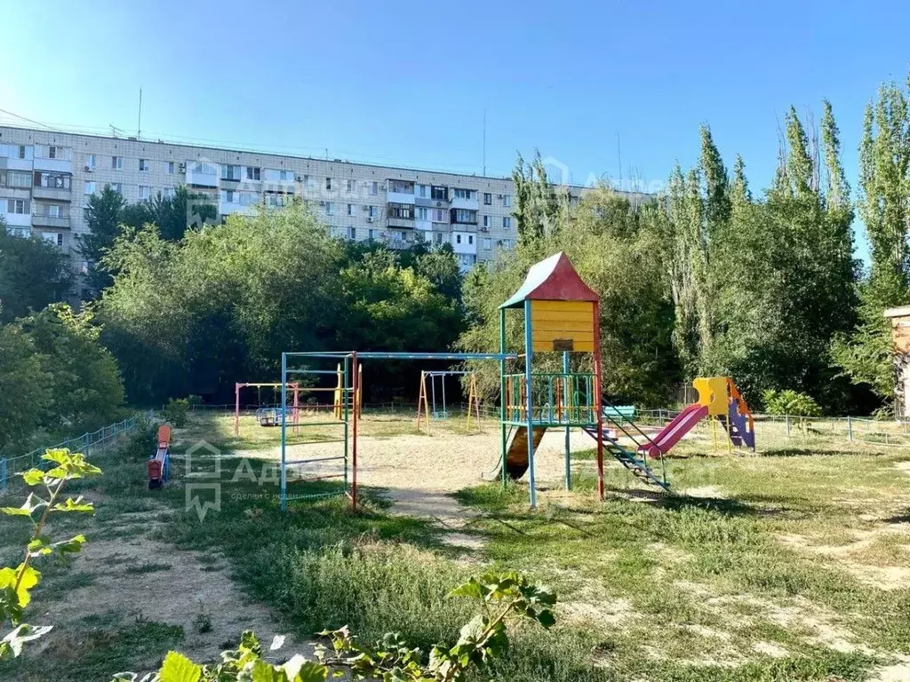 3-к кв. Волгоградская область, Волгоград просп. Столетова, 48 (57.3 м) - Фото 1