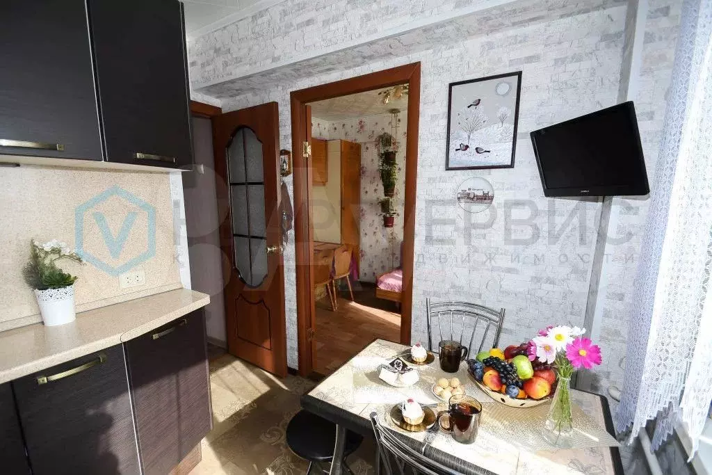 4-к. квартира, 60 м, 3/3 эт. - Фото 1