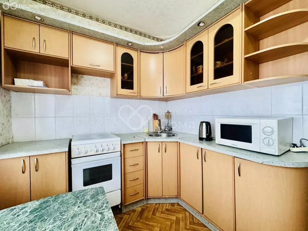 2-комнатная квартира: Волгоград, Новоузенская улица, 8 (53.5 м) - Фото 2