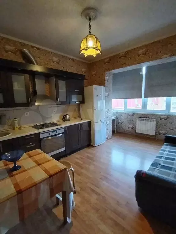1-к. квартира, 50 м, 5/5 эт. - Фото 0