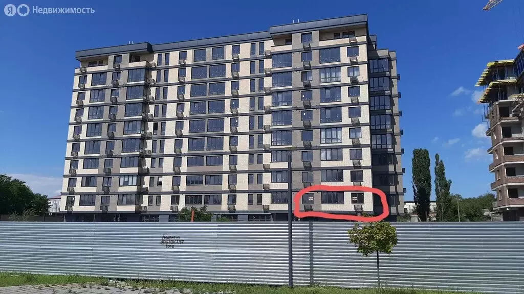 2-комнатная квартира: Владикавказ, Курская улица, 1Д (74 м) - Фото 0