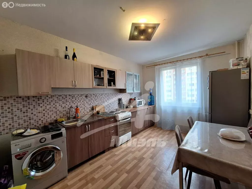 3-комнатная квартира: Мытищи, улица Белобородова, 2Б (78.5 м) - Фото 0