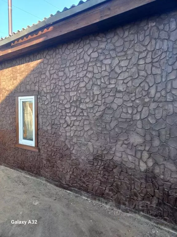 Дом в Иркутская область, Иркутский муниципальный округ, с. Оек ул. ... - Фото 1