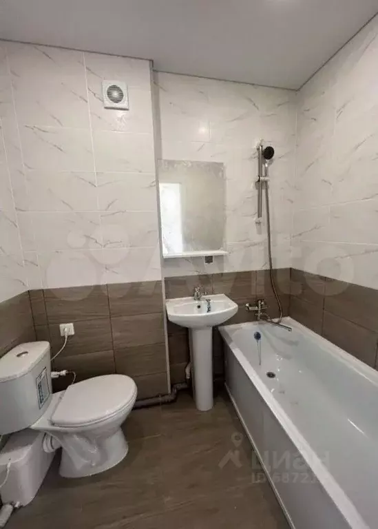 1-к кв. Татарстан, Казань ул. Липатова, 21 (19.0 м) - Фото 1