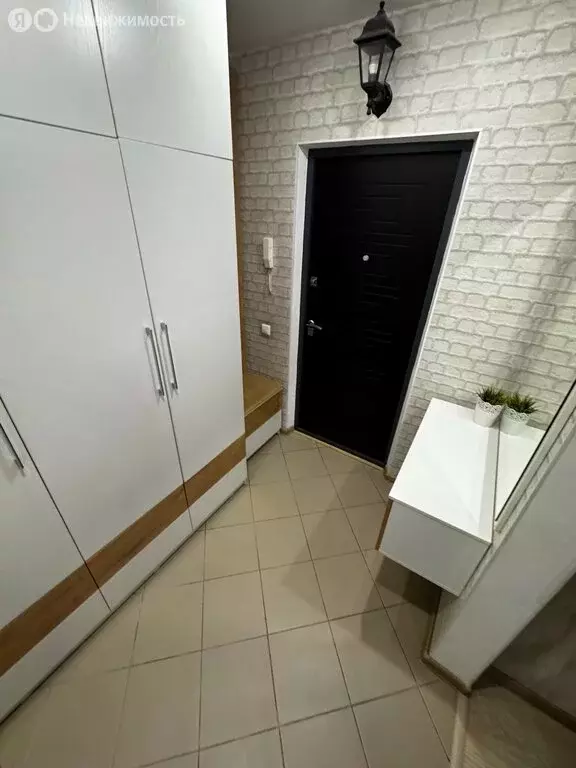 2-комнатная квартира: Барнаул, Взлётная улица, 103 (67.1 м) - Фото 2