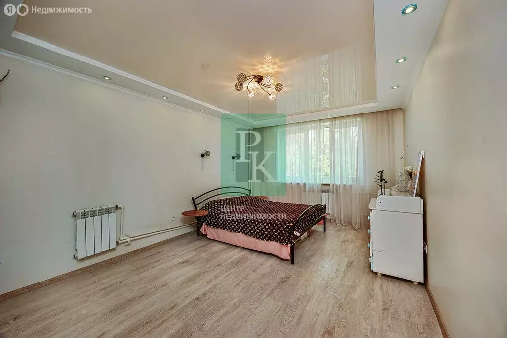 2-комнатная квартира: Севастополь, улица Адмирала Фадеева, 15 (54.3 м) - Фото 1
