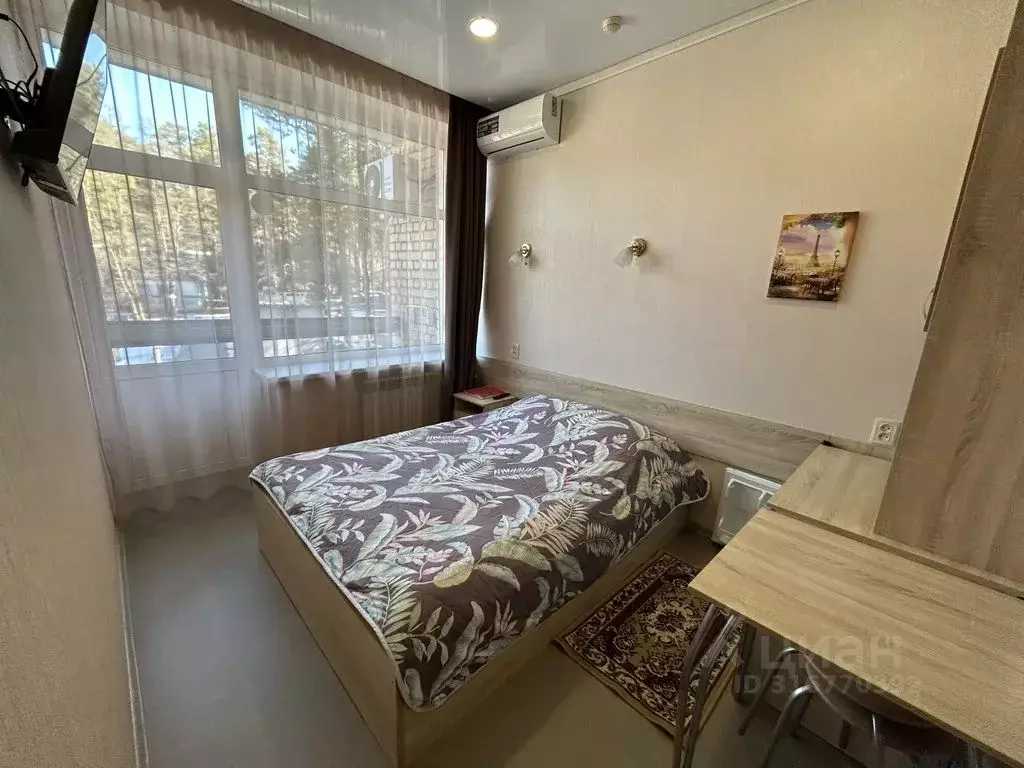 Комната Челябинская область, Чебаркуль Еловая ул., 62А - Фото 1
