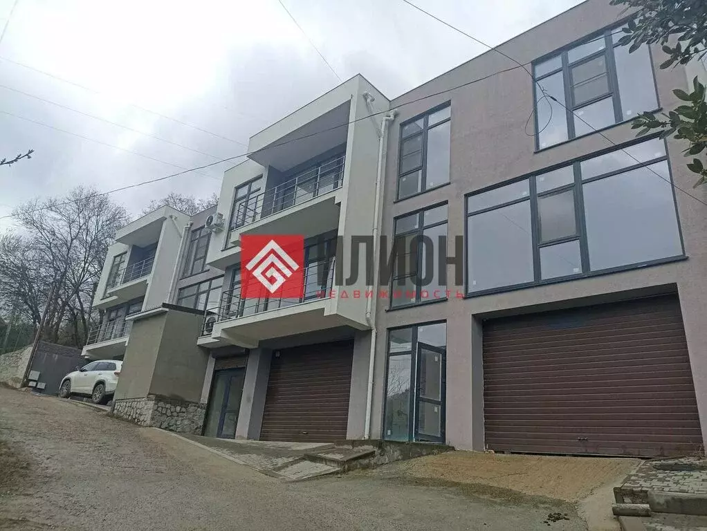 Дом в Ялта, улица имени Джафера Сейдамета (150 м) - Фото 2