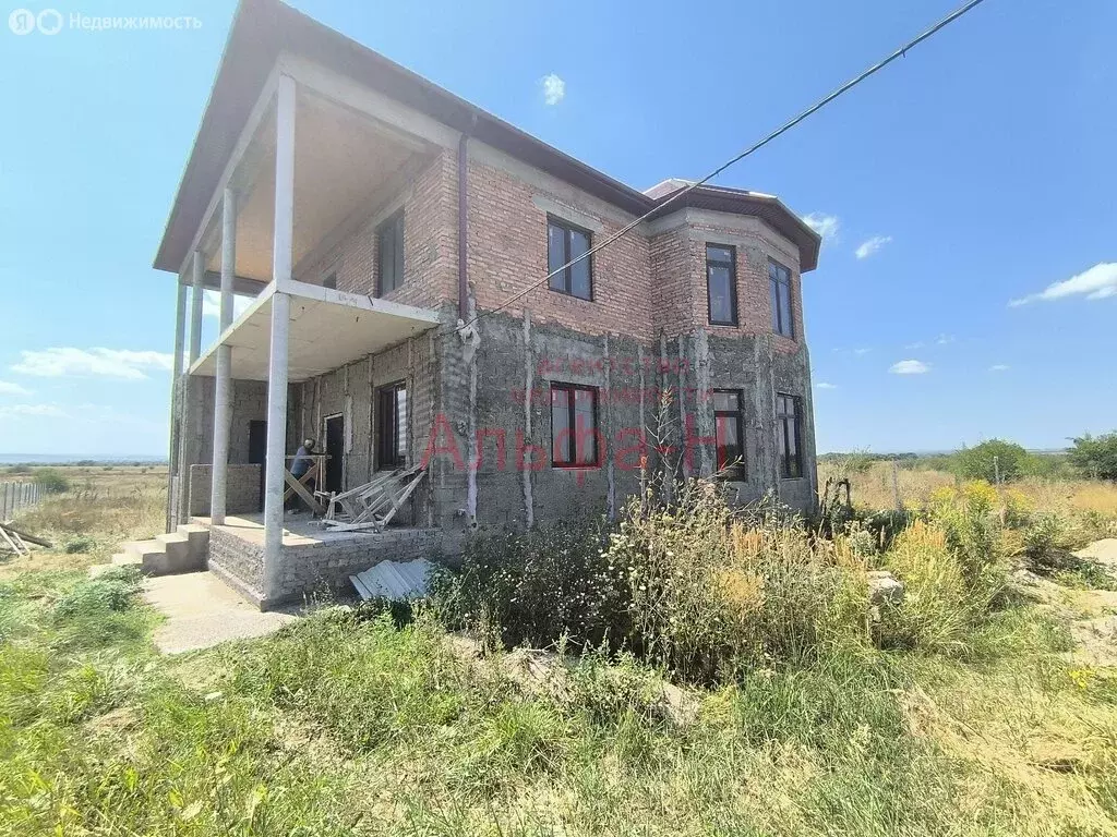 Дом в Ставропольский край, Предгорный муниципальный округ, станица ... - Фото 0