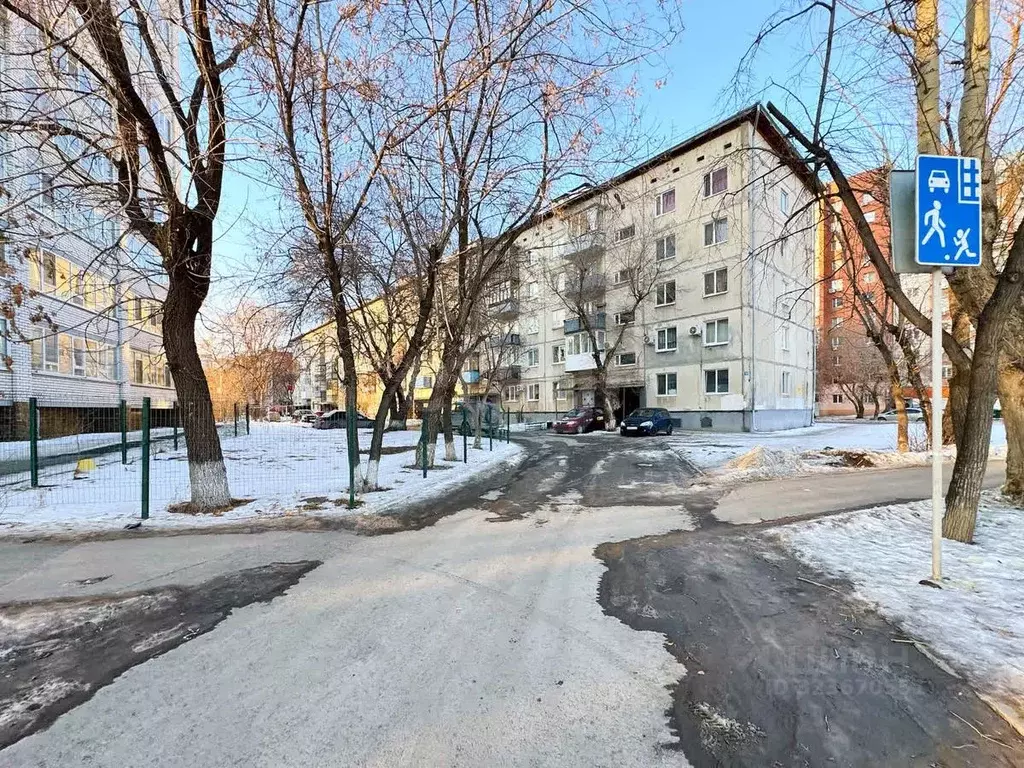 2-к кв. Тюменская область, Тюмень ул. Щорса, 10 (49.0 м) - Фото 1