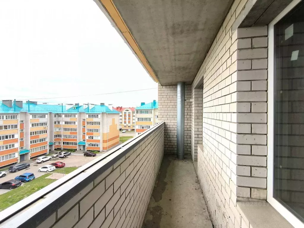 2-к кв. Чувашия, Канаш ул. 30 лет Победы, 81 (53.6 м) - Фото 2