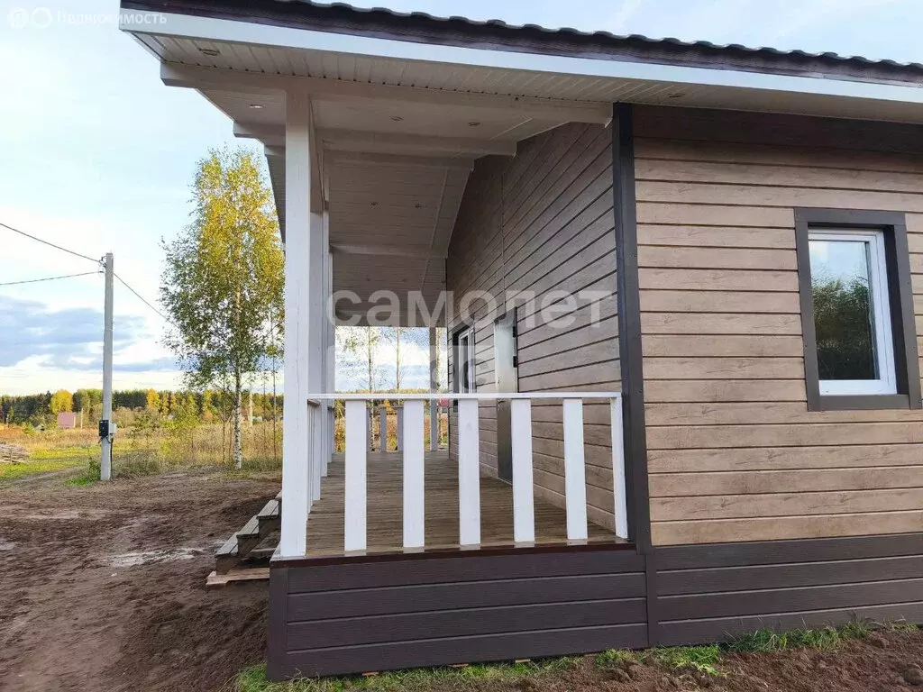 Дом в муниципальное образование Киров, деревня Чарушины, Ларионовская ... - Фото 2