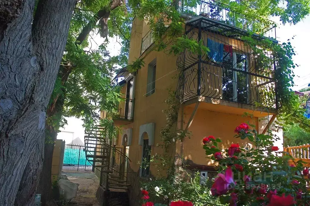 Дом в Крым, Алушта ул. Карла Маркса, 11 (120 м) - Фото 1