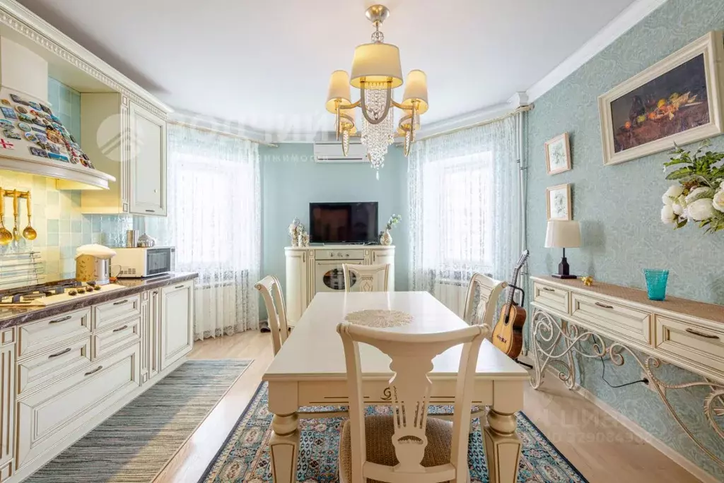 4-к кв. Чувашия, Чебоксары ул. Алексея Талвира, 22 (168.1 м) - Фото 1
