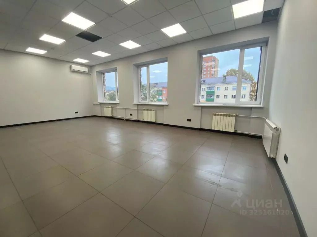 Помещение свободного назначения в Московская область, Истра ул. ... - Фото 1