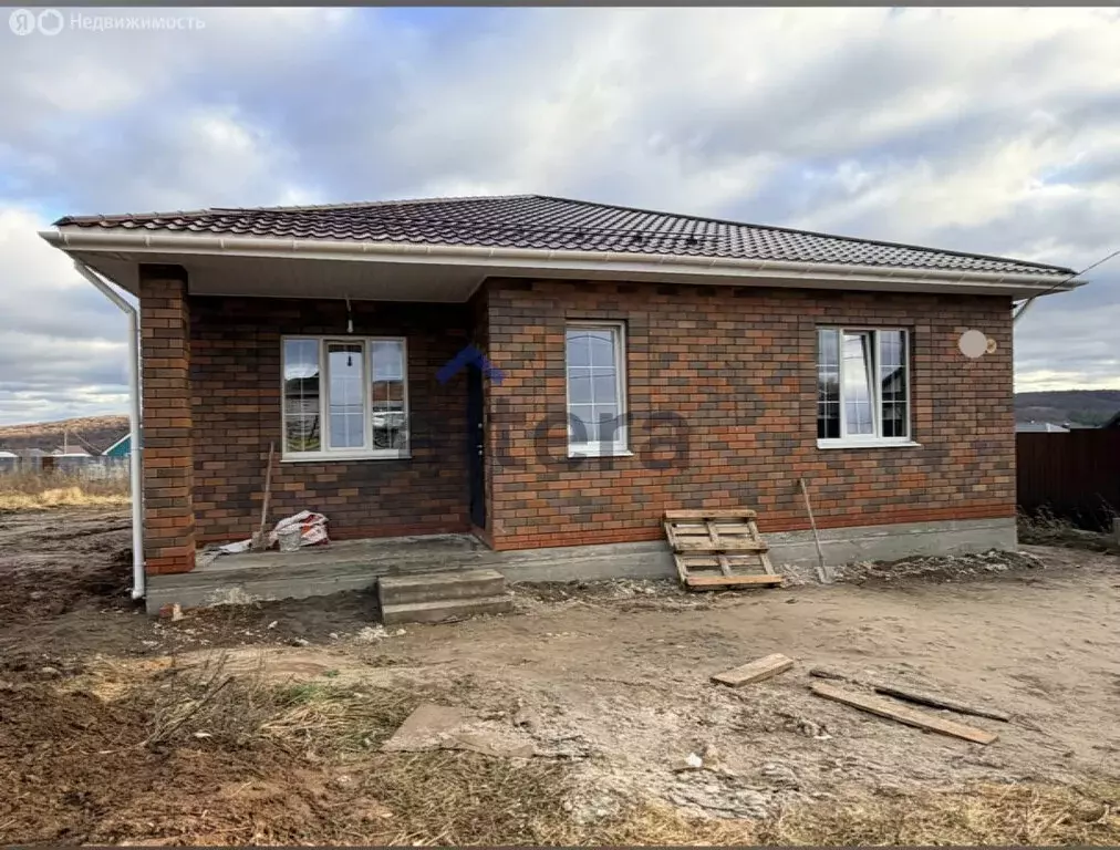 Дом в Набережные Моркваши, улица Дружбы (142 м) - Фото 1