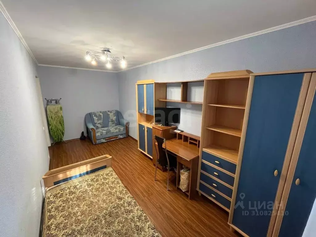 2-к кв. Крым, Феодосия ул. Караимская, 4 (45.2 м) - Фото 1