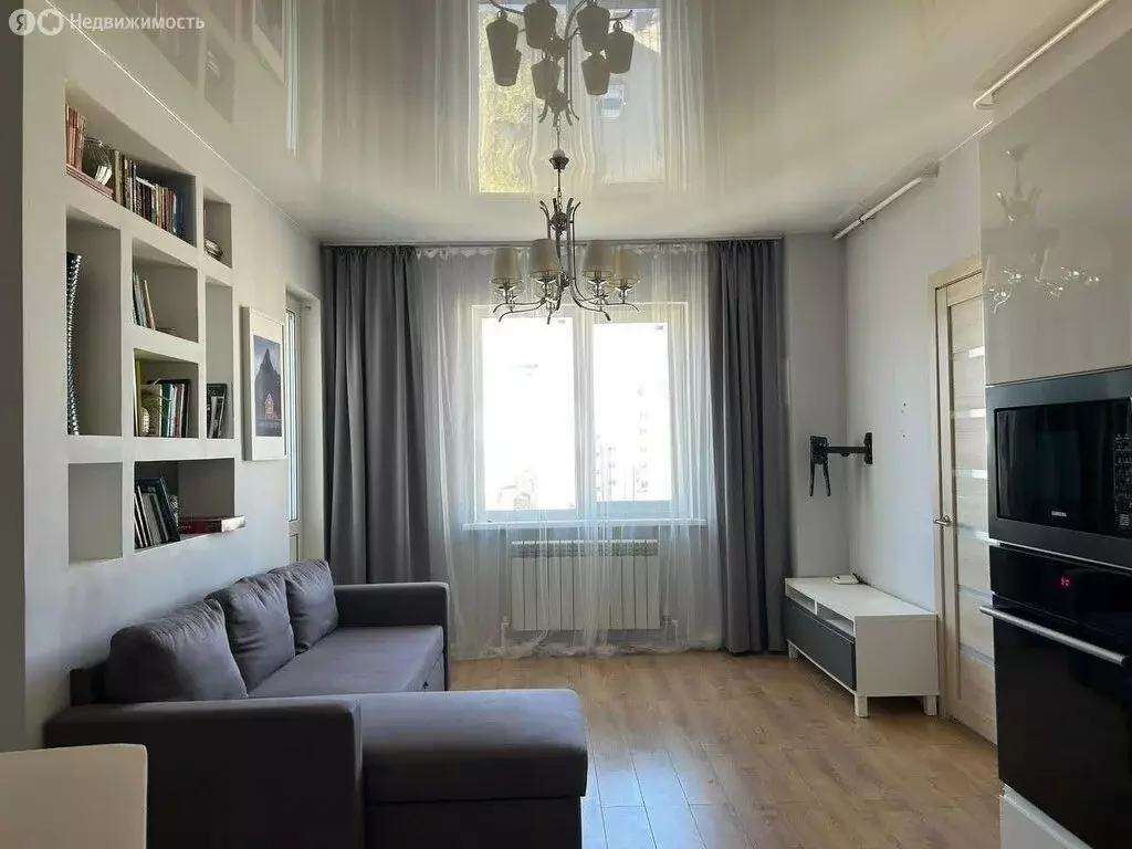 2-комнатная квартира: Якутск, улица Дзержинского, 24 (63.7 м) - Фото 1