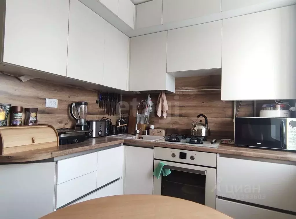 3-к кв. Архангельская область, Котлас ул. Урицкого, 15 (52.0 м) - Фото 1