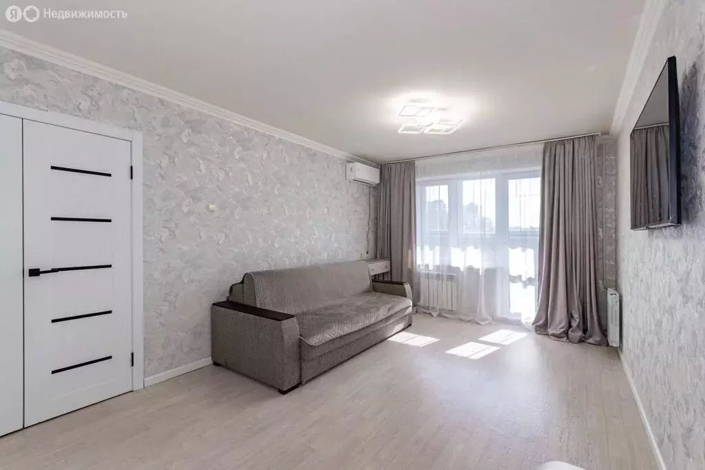 2-комнатная квартира: Екатеринбург, улица Черепанова, 36 (47.2 м) - Фото 0