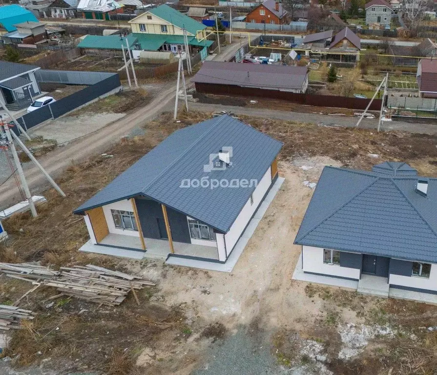 Дом в Свердловская область, Сысертский городской округ, с. Бородулино ... - Фото 1