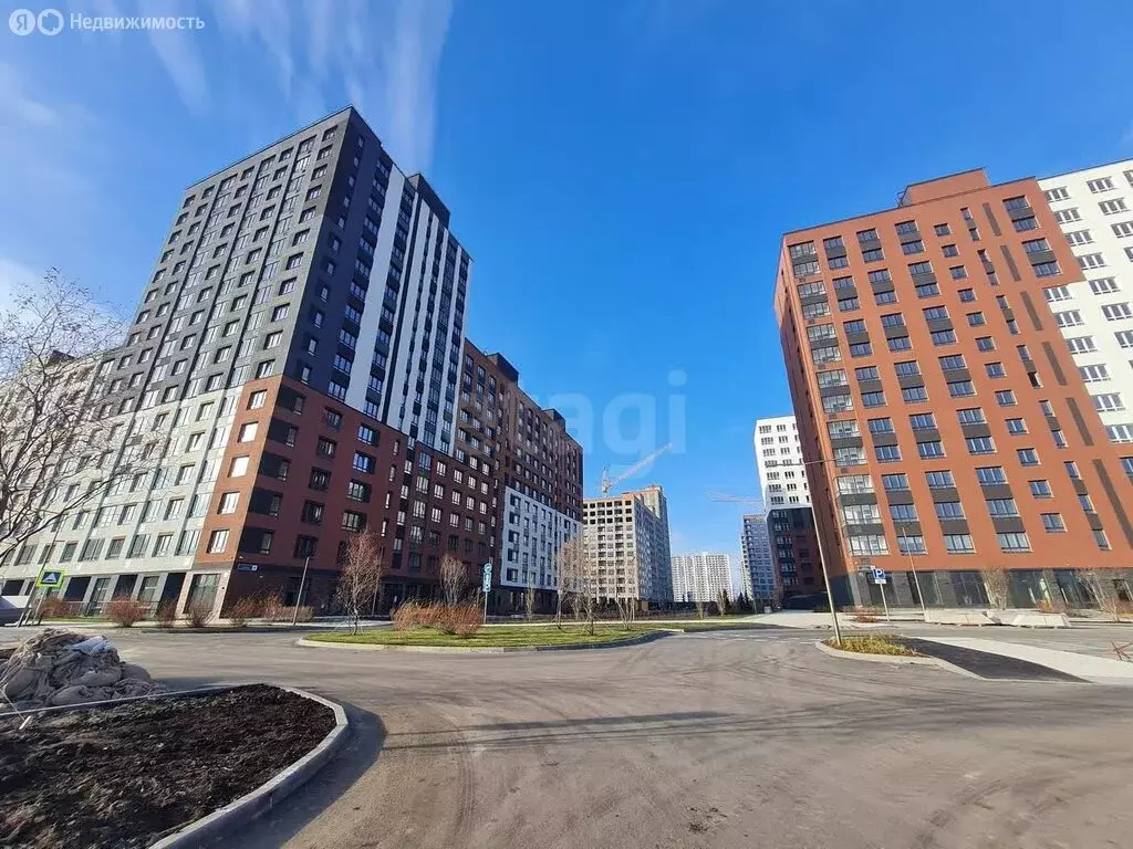 2-комнатная квартира: Тюмень, ул. Льва Толстого, 19 (57.1 м) - Фото 1