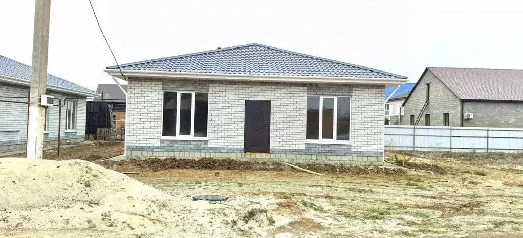 Дом в Волгоградская область, Городище рп Сосновая ул. (100 м) - Фото 0