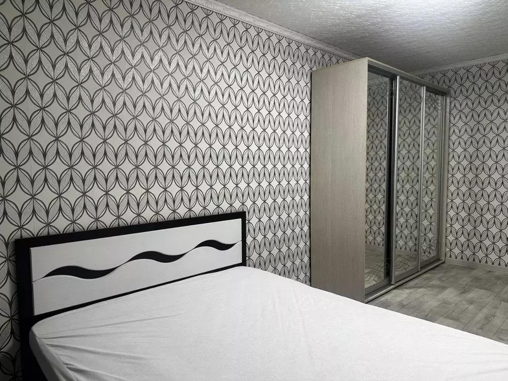 2-к кв. Белгородская область, Старый Оскол Приборостроитель мкр, 17 ... - Фото 2