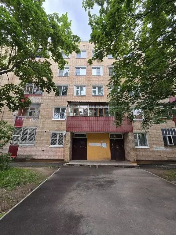 Комната 13 м в 4-к., 3/5 эт. - Фото 0
