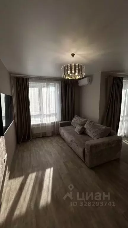 2-к кв. Башкортостан, Уфа Коммунистическая ул., 98/1 (53.5 м) - Фото 1