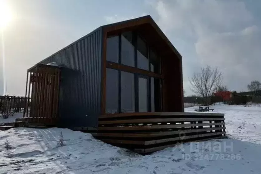 Дом в Иркутская область, Иркутский муниципальный округ, с. Урик бул. ... - Фото 1