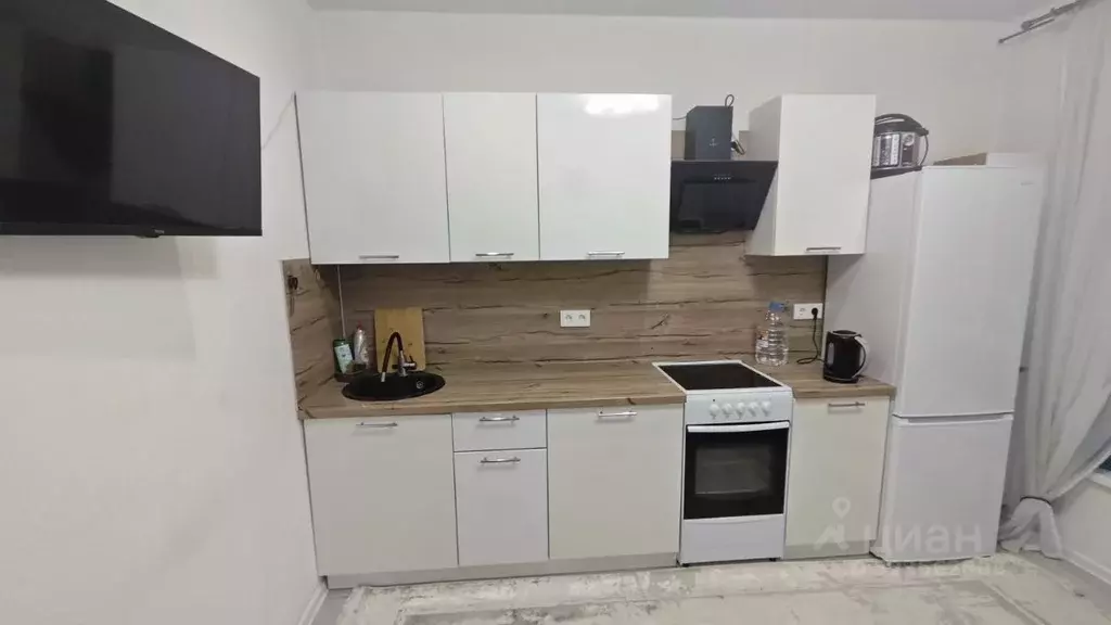 1-к кв. Москва Сосенское поселение, просп. Куприна, 24к3 (33.2 м) - Фото 1