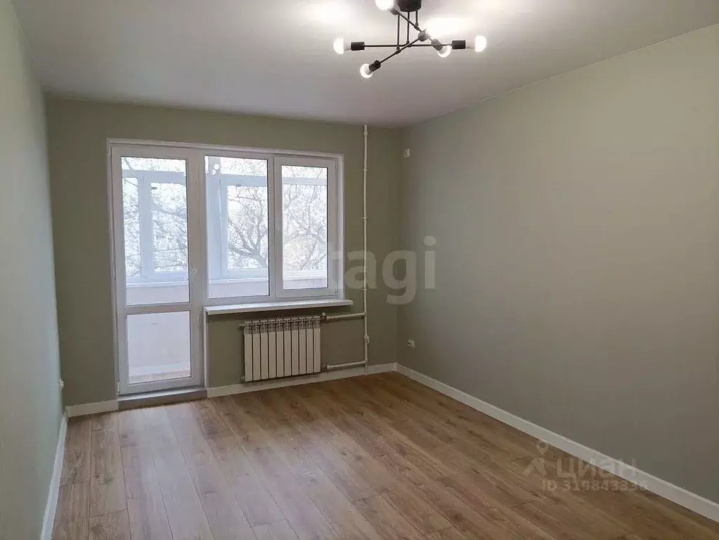 1-к кв. Крым, Симферополь ул. Маршала Жукова (34.5 м) - Фото 0