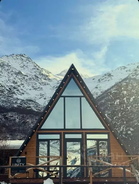 Дом в Кабардино-Балкария, Эльбрусский район, с. Терскол, Горнолыжного ... - Фото 1