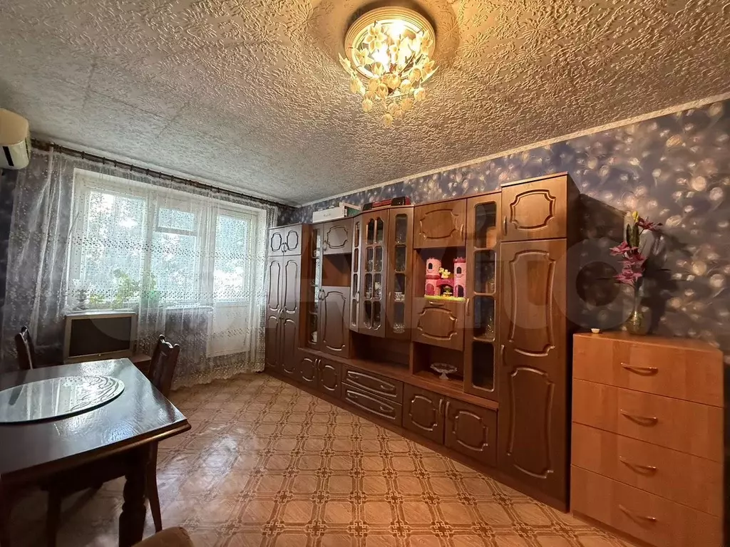 2-к. квартира, 43 м, 5/9 эт. - Фото 1