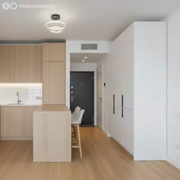 Квартира-студия: Екатеринбург, улица Паригория Суетина, 3 (21.3 м) - Фото 1