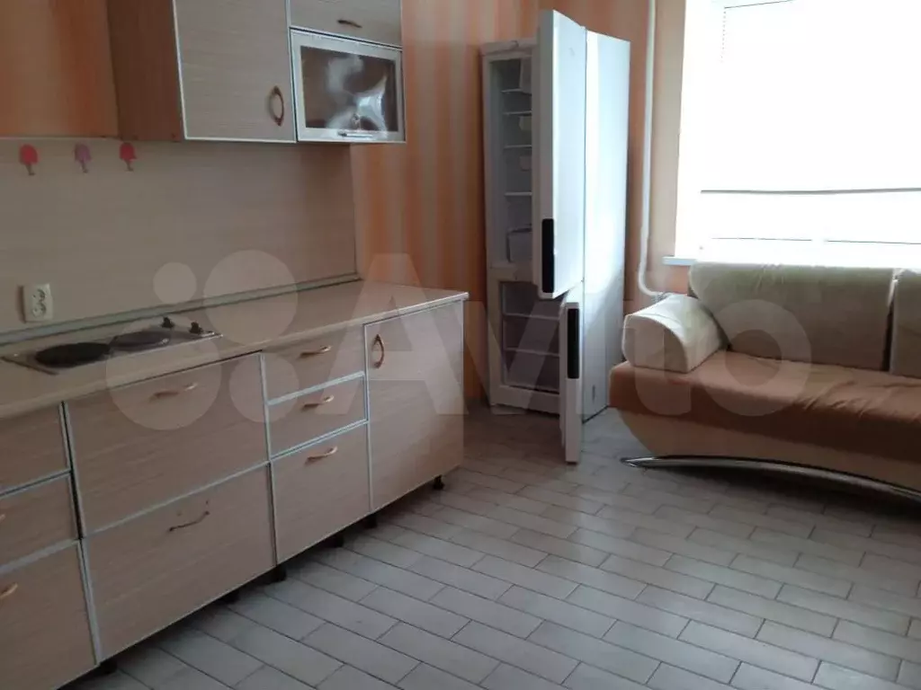 1-к. квартира, 50 м, 7/10 эт. - Фото 0