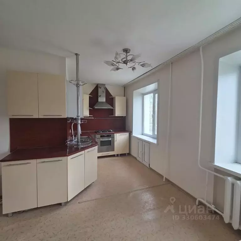 3-к кв. Саха (Якутия), Якутск ул. Дзержинского, 3 (63.0 м) - Фото 1