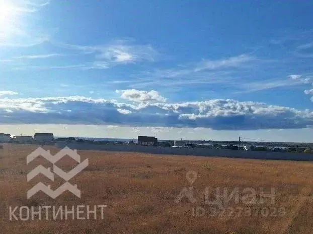 Участок в Крым, Черноморский район, Оленевское с/пос, с. Оленевка ул. ... - Фото 2